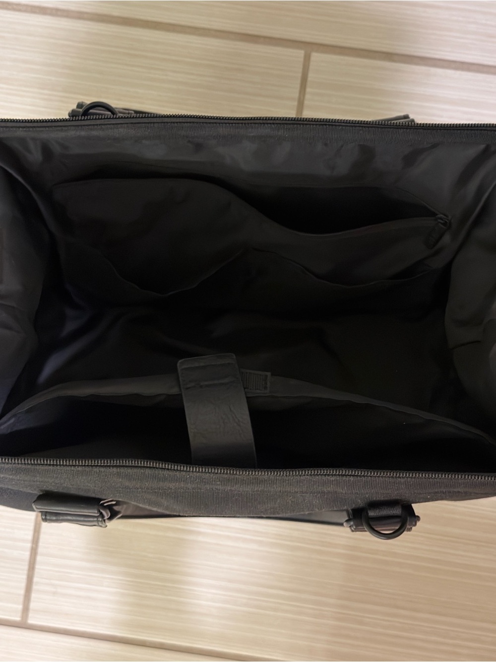 Like New BEIS Mini Weekender Black Convertible Tote. No crossbody strap - Picture 5 of 6